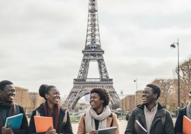 La France relève fortement le seuil de ressources exigé pour les visas étudiants : un nouveau défi pour les étudiants africains