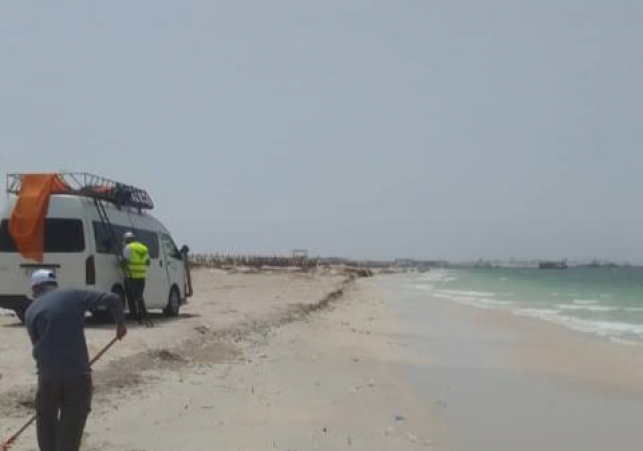 La SNIM s’associe à deux organisations locales pour le nettoyage des plages de Cansado