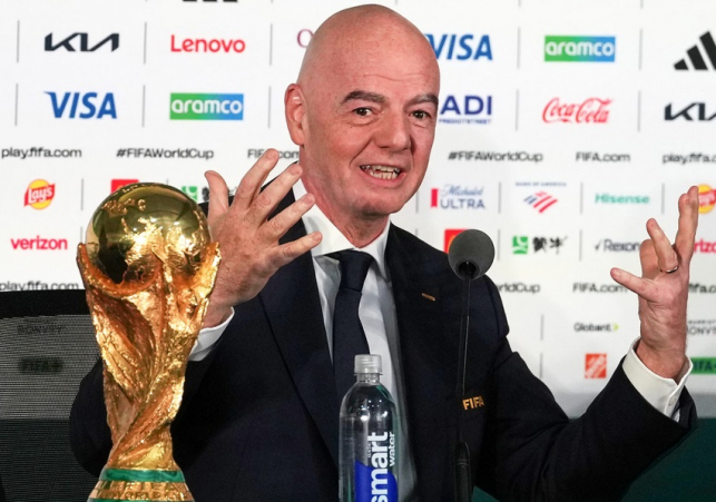Crise à la Fifa : fragilisé, Gianni Infantino a tenu une réunion au Maroc