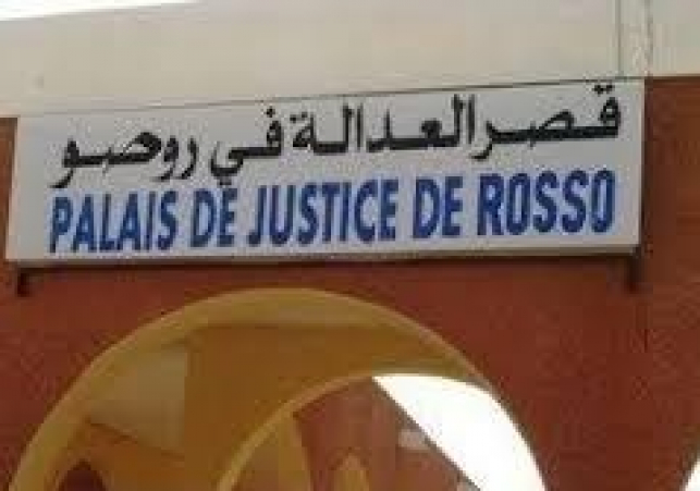 ros_1_palais_de_justice_rosso